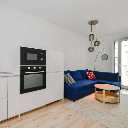 New Modern Apartment In City Center Братислава Экстерьер фото