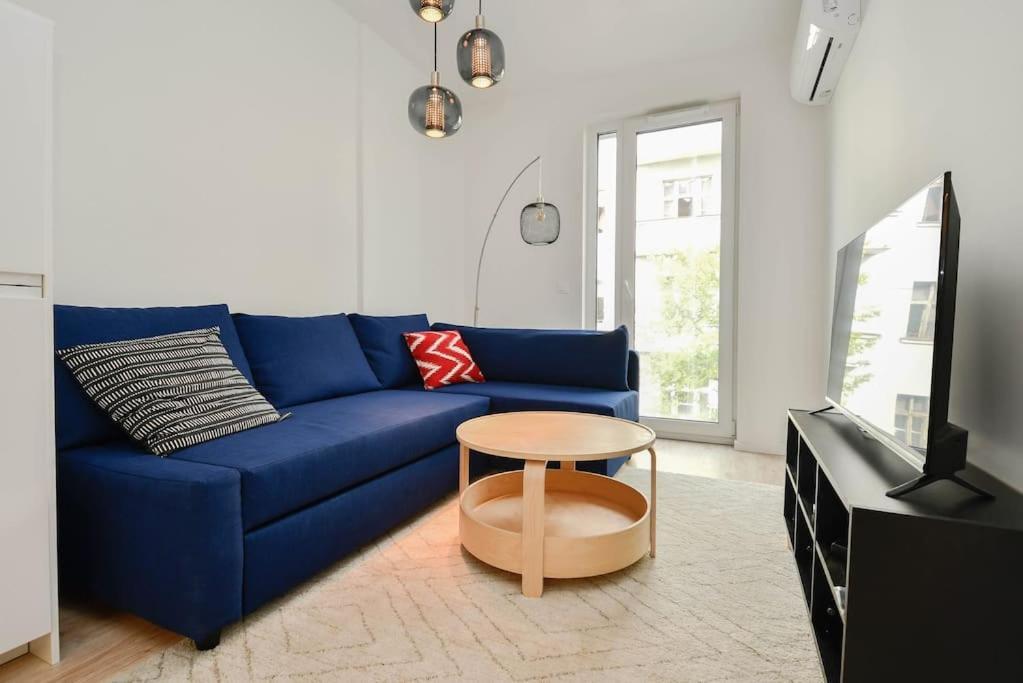 New Modern Apartment In City Center Братислава Экстерьер фото